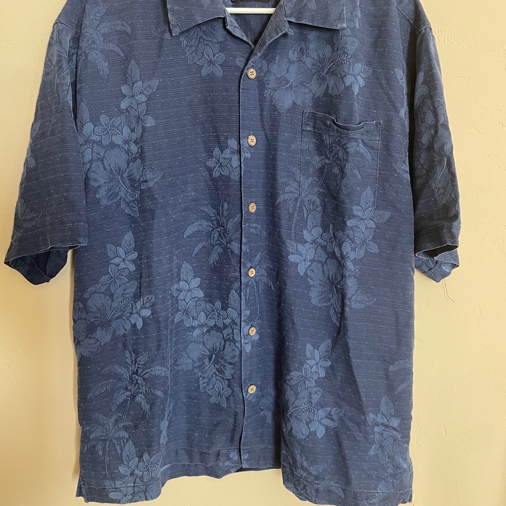 Jamaica Jaxx Navy Floral Short-Sleeve Button-Down Shirt